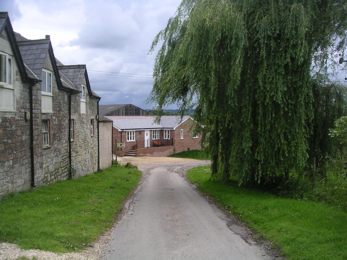 Cools Farm B&B + Cottages East Knoyle Exterior photo